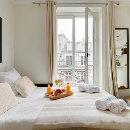 La Plume A Haven Of Peace In Montorgueil Appartamento Parigi